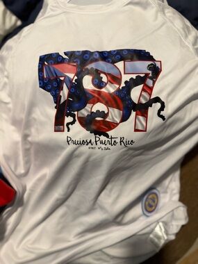 Medium Puerto Rico Rashguard 787 Mi Isla Preciosa Design w/sea turtle on back